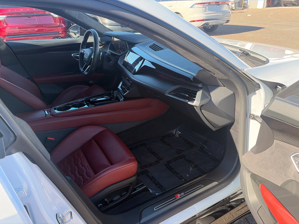 Used 2024 Audi RS e-tron GT w/ Carbon Performance Package AWD/4WD image 19