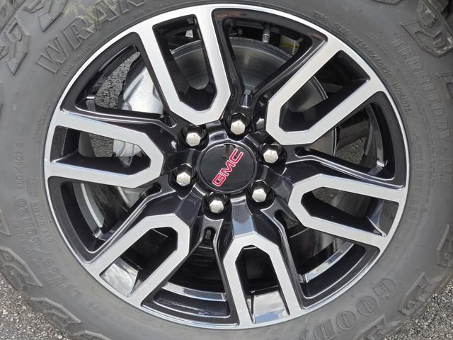 New 2026 GMC Sierra 1500 AT4 w/ AT4 Premium Package AWD/4WD image 14