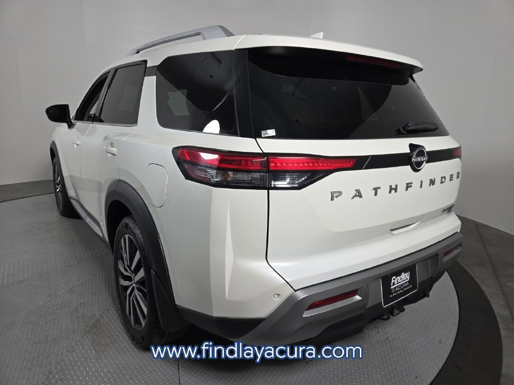 Used 2022 Nissan Pathfinder Platinum w/ Lighting Package (N92) AWD/4WD image 4