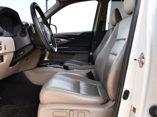 Used 2016 Honda Pilot Touring image 12