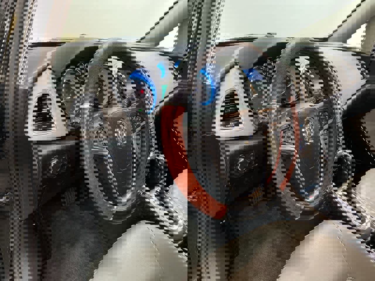 Used 2016 Buick Verano image 2