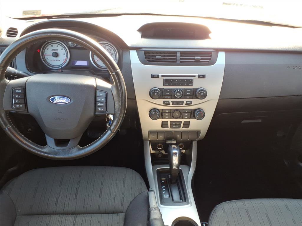 Used 2011 Ford Focus SE w/ 201A Rapid Spec Order Code image 7