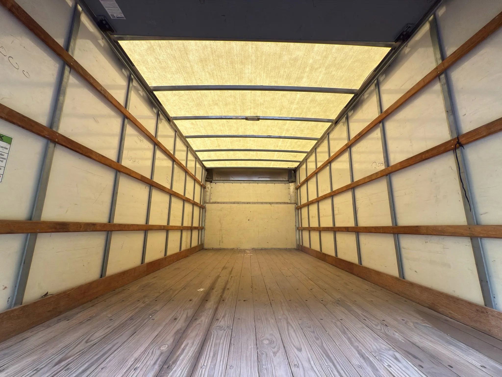 Used 2016 Ford E-350 and Econoline 350 Super Duty image 6