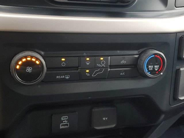 Used 2021 Ford F150 XLT image 33