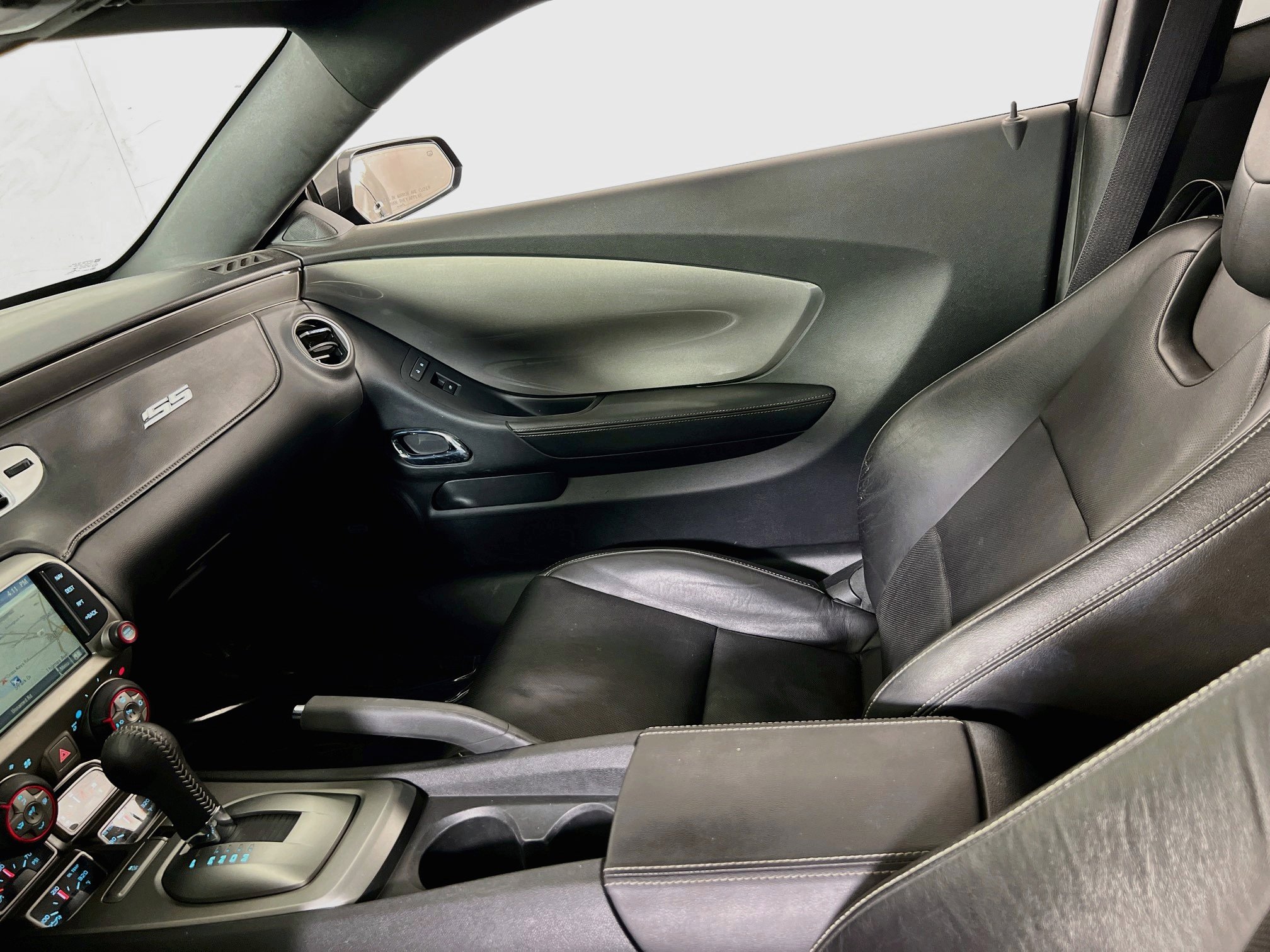 Used 2015 Chevrolet Camaro SS w/ RS Package RWD image 23
