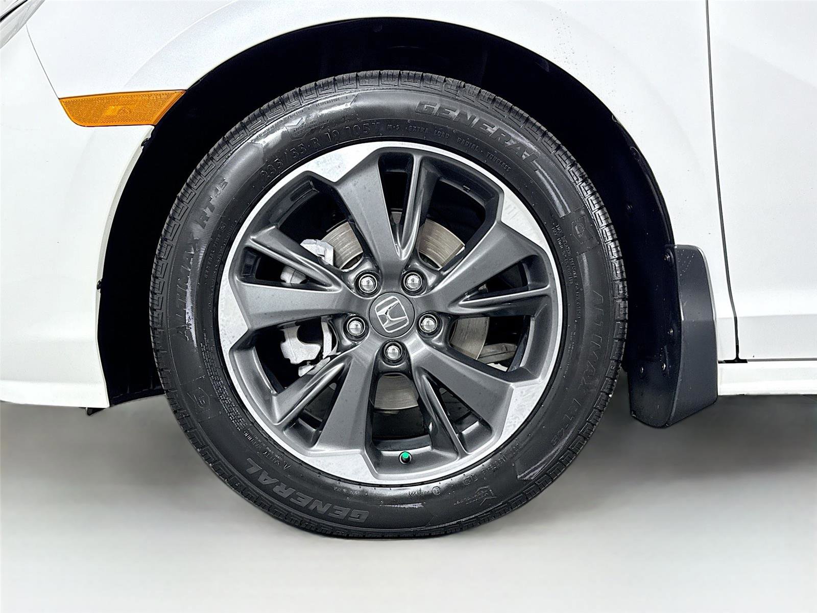 Used 2024 Honda Odyssey Elite image 45
