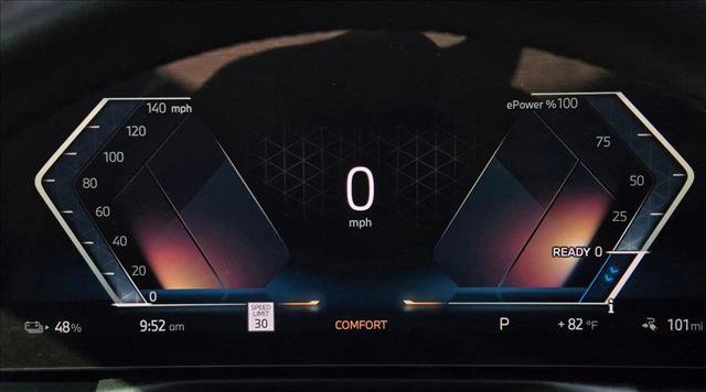 Used 2023 BMW i4 eDrive40 w/ Premium Package image 10