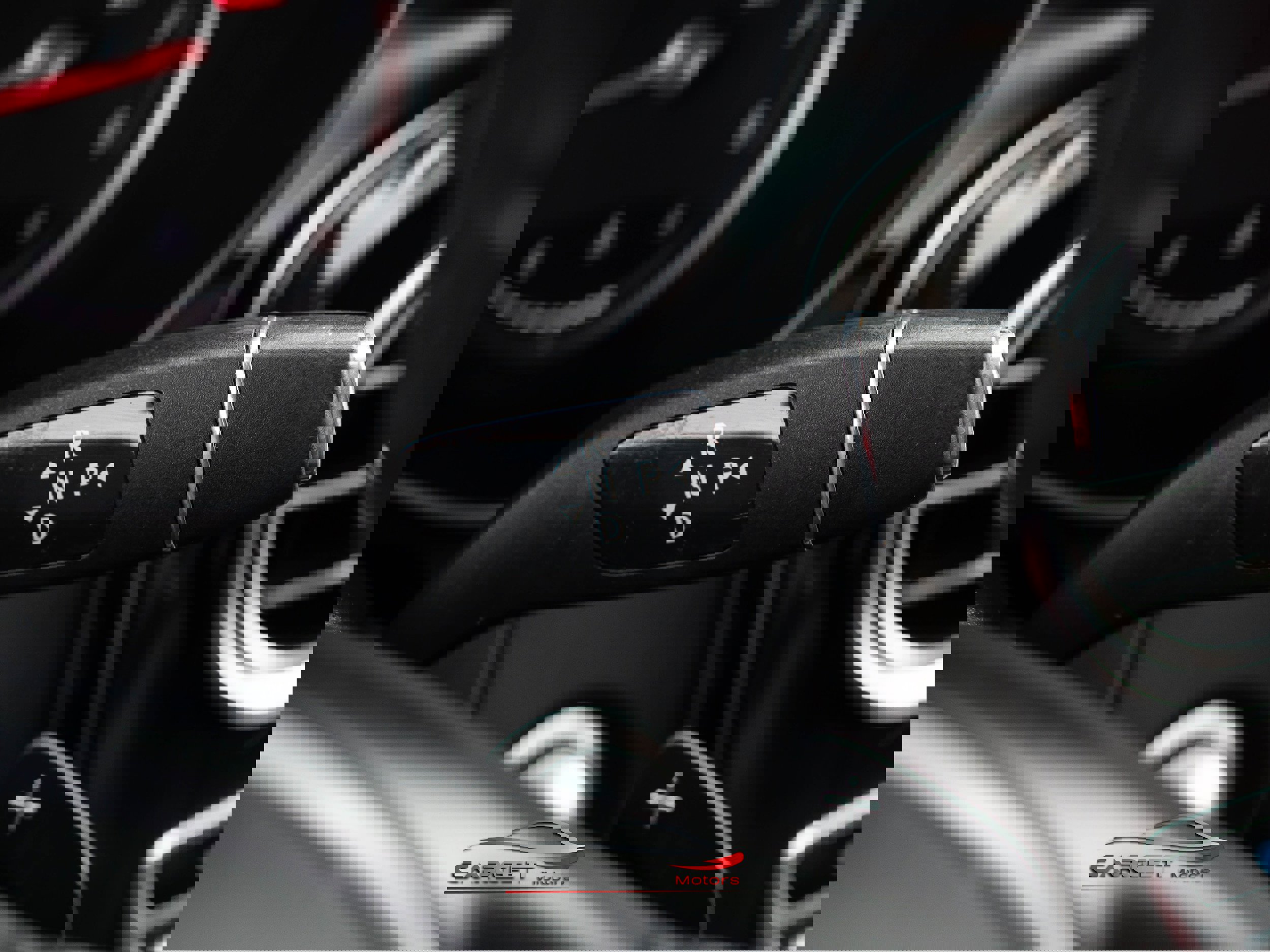 Used 2019 Mercedes-Benz GLC 300 4MATIC image 27