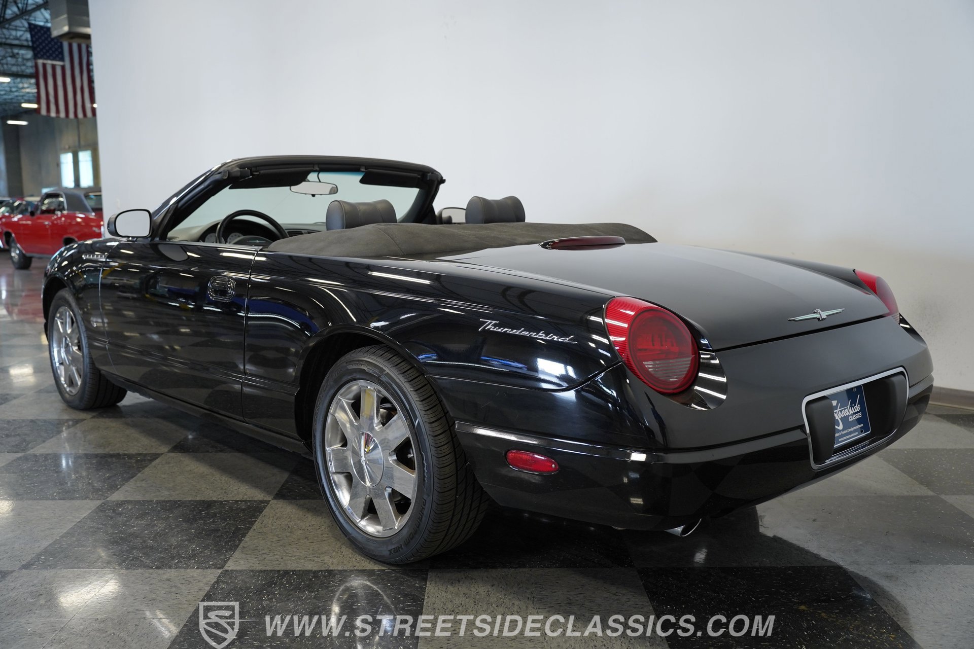 Used 2003 Ford Thunderbird RWD image 9