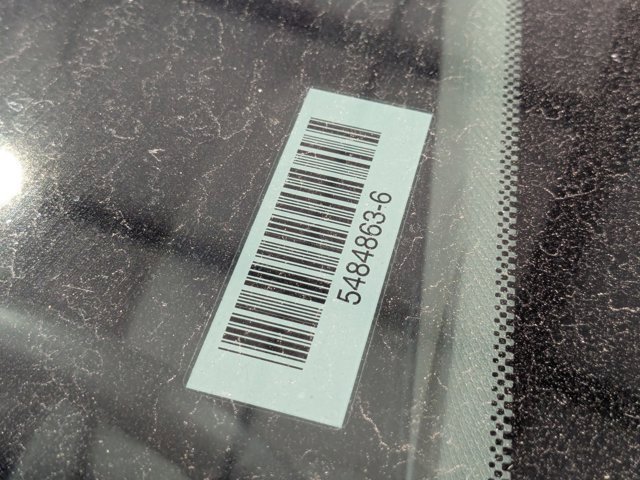 Used 2024 GMC Terrain SLE image 33