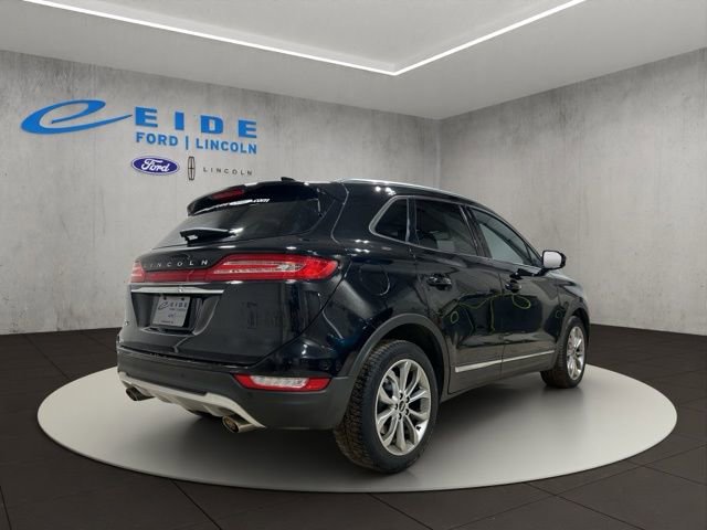 Used 2019 Lincoln MKC Select w/ Vista Value Package AWD/4WD image 10