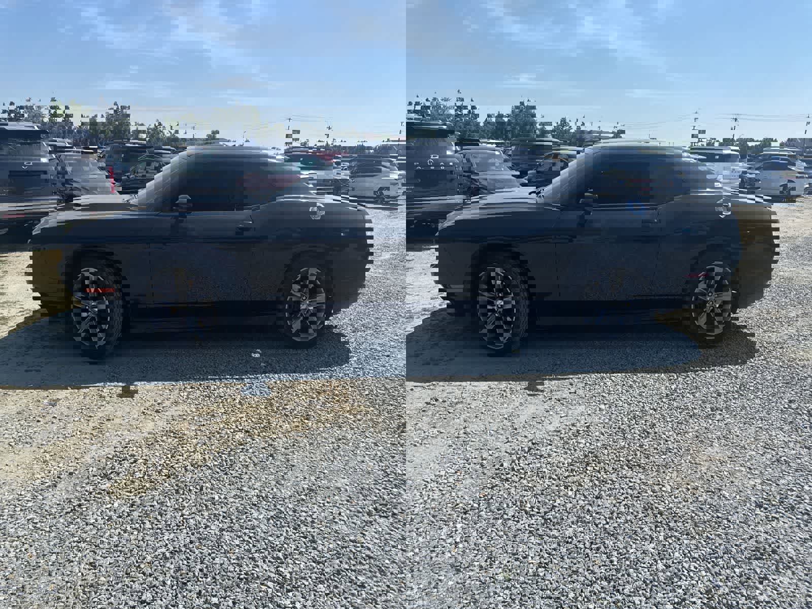 Used 2015 Dodge Challenger R/T w/ Quick Order Package 22B R/T image 8