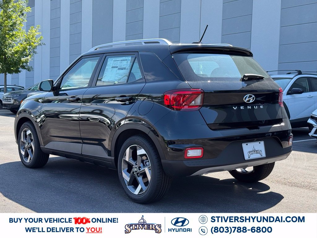 New 2026 Hyundai Venue SEL FWD image 12