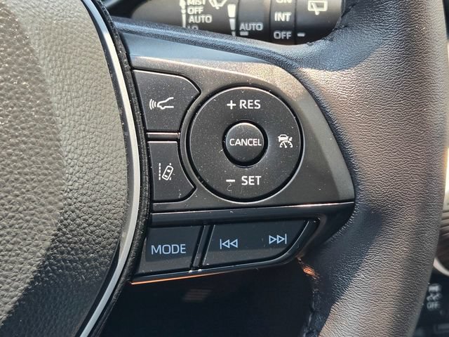 Used 2025 Toyota RAV4 XLE w/ Convenience Package AWD/4WD image 25