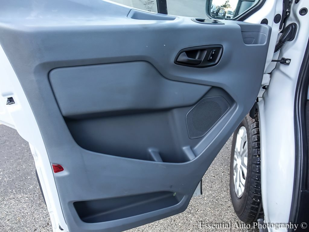 Used 2015 Ford Transit 150 XLT RWD image 18