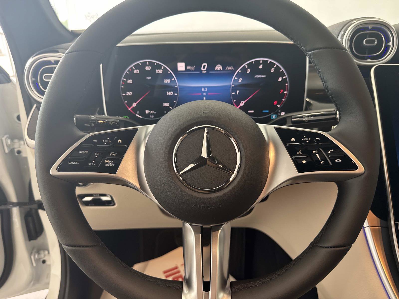 New 2026 Mercedes-Benz GLC 300 image 29