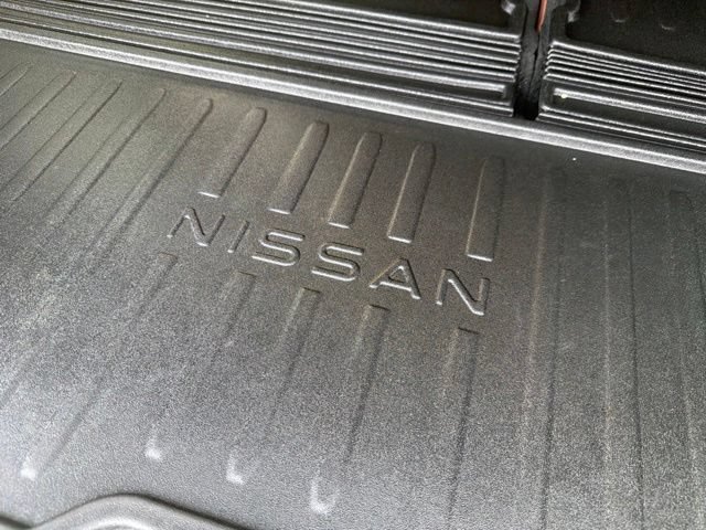Used 2025 Nissan Pathfinder Platinum w/ Cargo Package AWD/4WD image 29