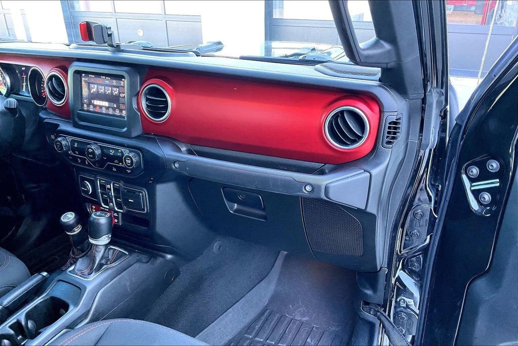 Used 2020 Jeep Gladiator Rubicon image 16