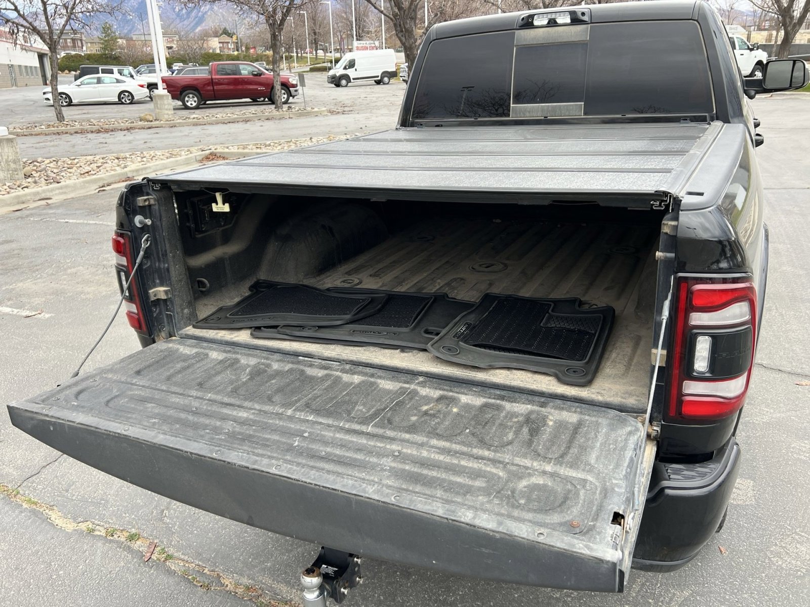 Used 2022 RAM 2500 Limited image 32