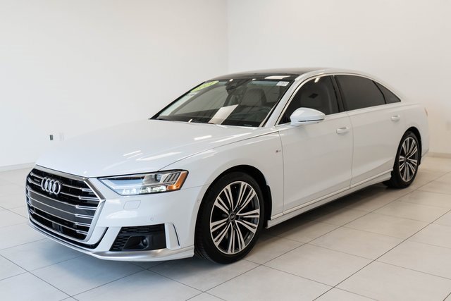 Used 2021 Audi A8 L 4.0T image 6
