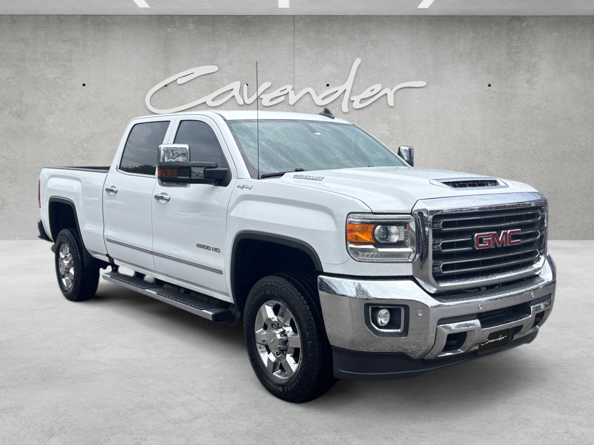 Used 2019 GMC Sierra 2500 SLT w/ Duramax Plus Package AWD/4WD image 2