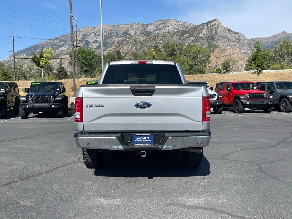Used 2015 Ford F150 XLT w/ Equipment Group 301A Mid image 10