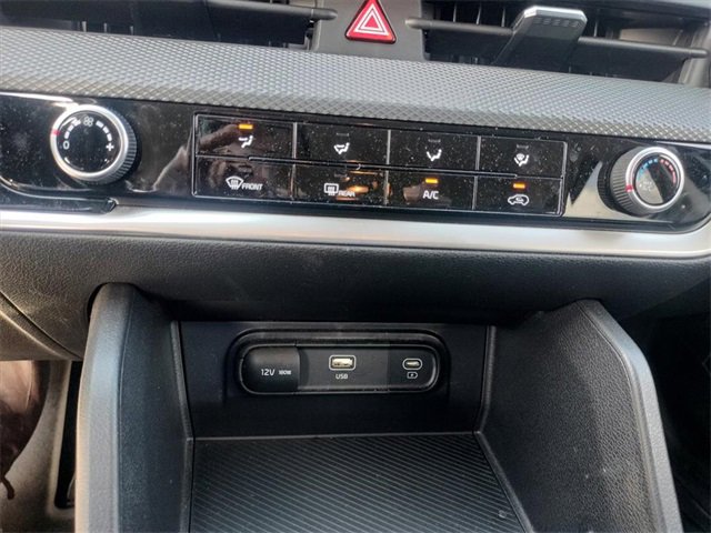 Used 2023 Kia Sportage LX image 24