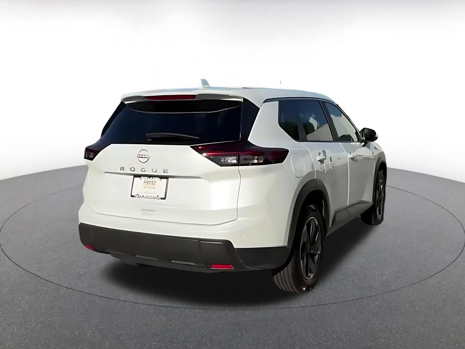 Used 2025 Nissan Rogue SV FWD image 15