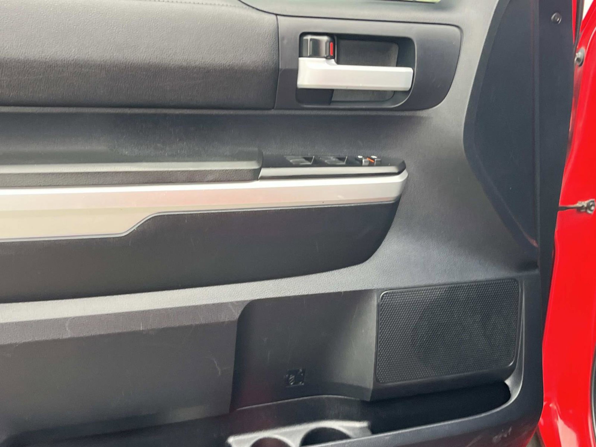 Used 2014 Toyota Tundra SR5 image 32