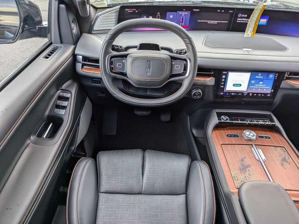 New 2027 Lincoln Navigator Black Label AWD/4WD image 17
