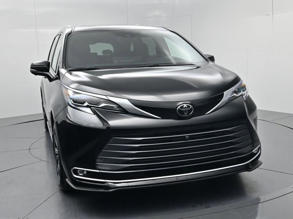 New 2026 Toyota Sienna Platinum AWD/4WD image 2