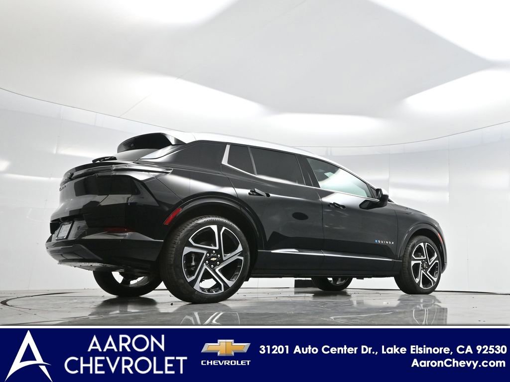 New 2025 Chevrolet Equinox EV LT image 45