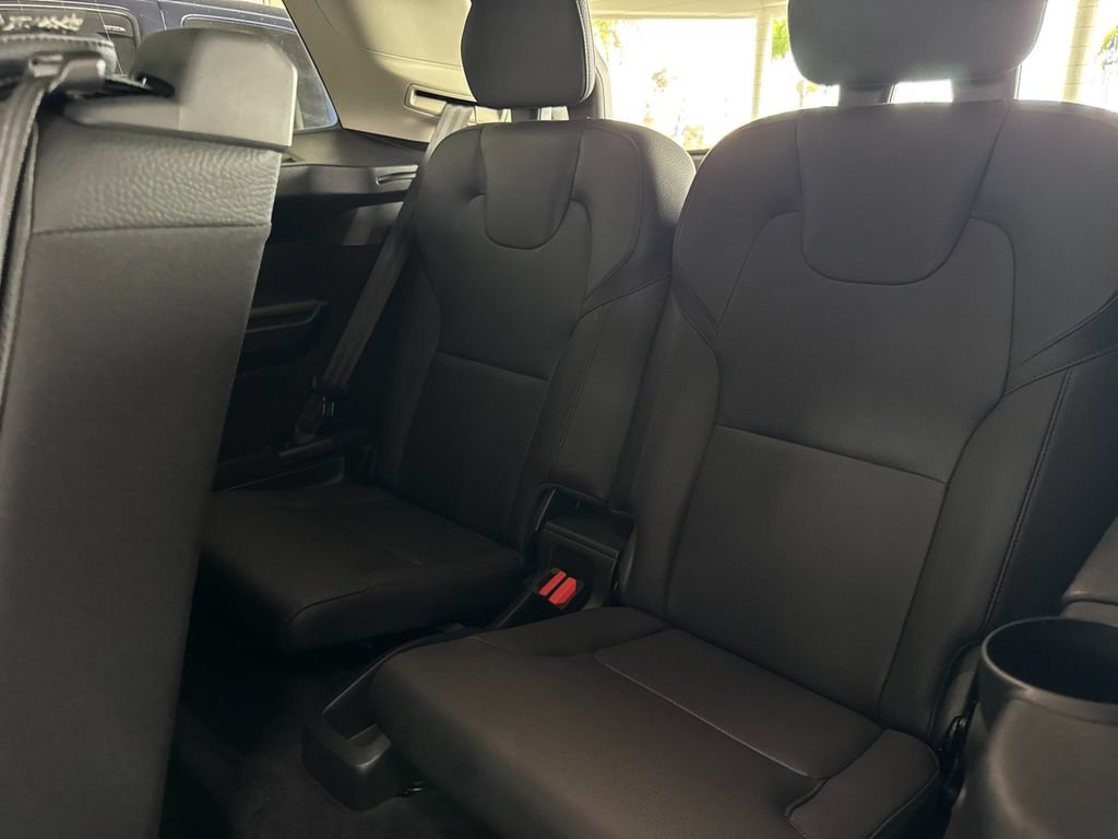 Certified 2023 Volvo XC90 B6 Plus w/ Protection Package Premier AWD/4WD image 14