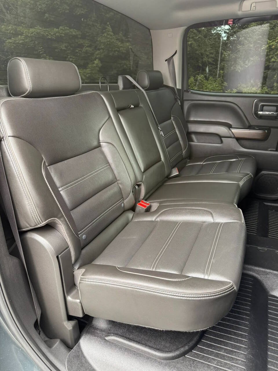 Used 2019 GMC Sierra 2500 Denali w/ Duramax Plus Package AWD/4WD image 26