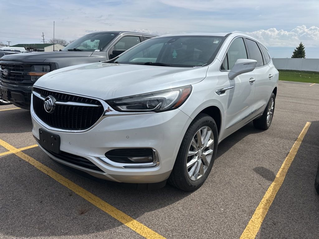 Used 2018 Buick Enclave Premium w/ Experience Buick Package image 15