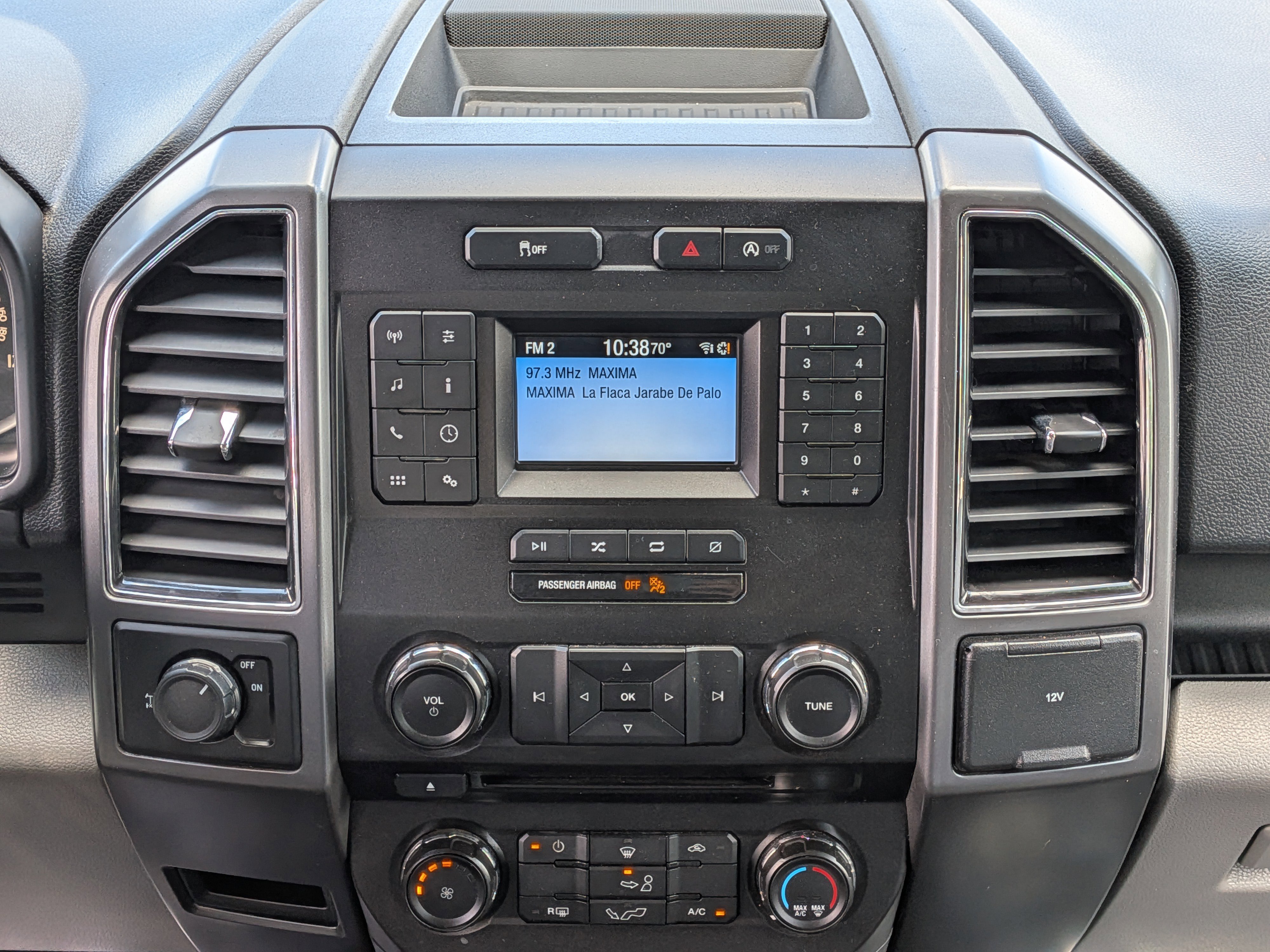 Used 2018 Ford F150 XLT w/ Equipment Group 301A Mid image 20