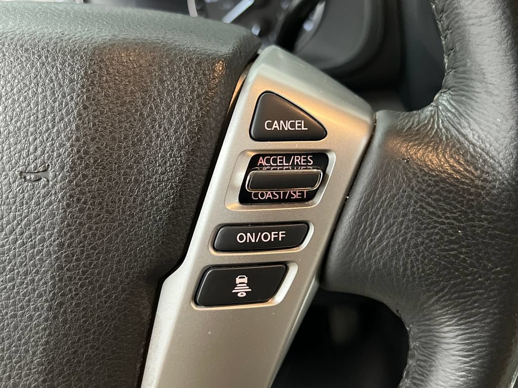 Used 2024 Nissan Titan SV w/ SV Convenience Package AWD/4WD image 46