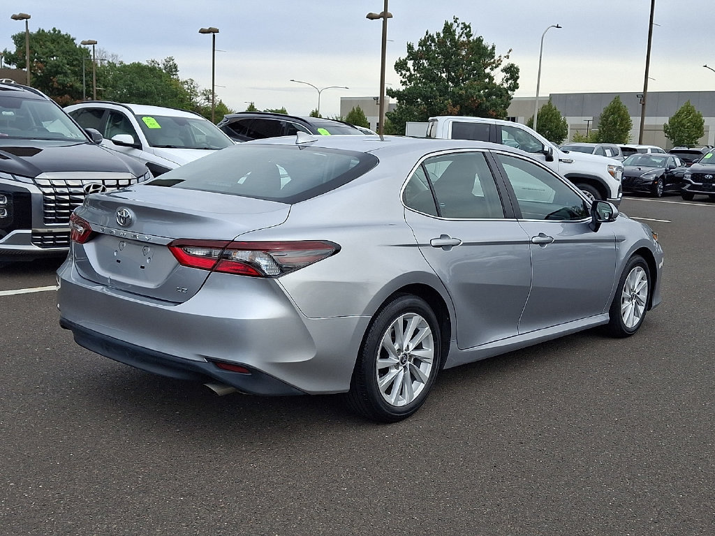 Used 2024 Toyota Camry LE w/ Convenience Package FWD image 6
