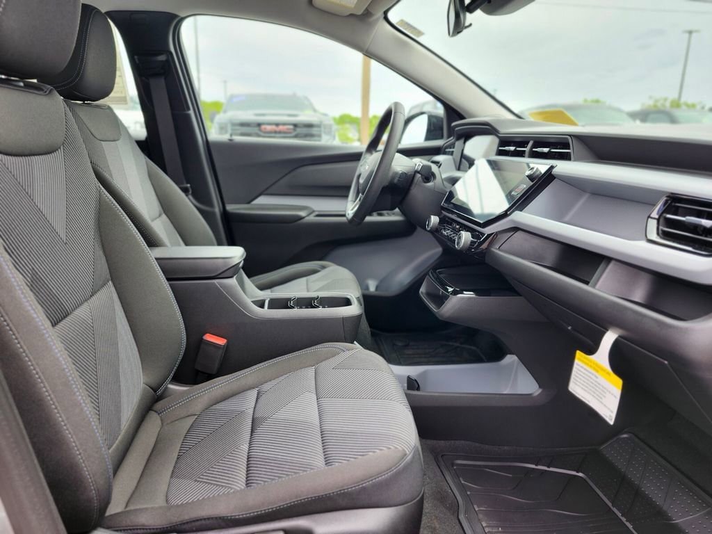 New 2027 Chevrolet Bolt LT FWD image 9