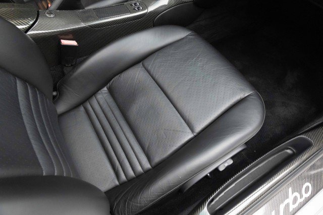 Used 2002 Porsche 911 Turbo image 36