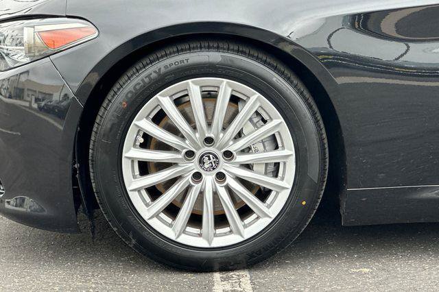 Used 2023 Alfa Romeo Giulia Sprint RWD image 25