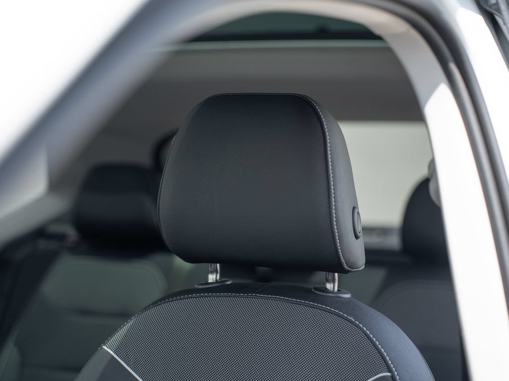 Certified 2023 Volkswagen Taos S FWD image 20