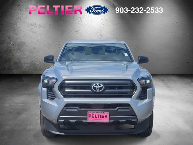 Used 2025 Toyota Tacoma SR image 2