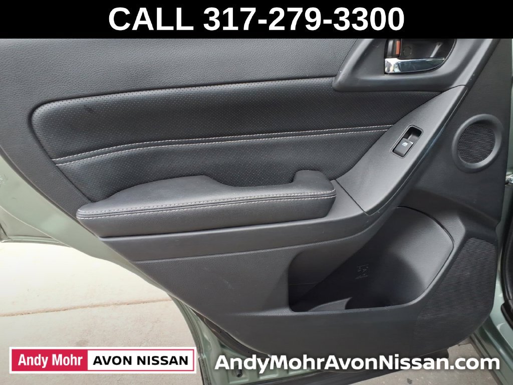 Used 2017 Subaru Forester 2.5i Touring AWD/4WD image 36