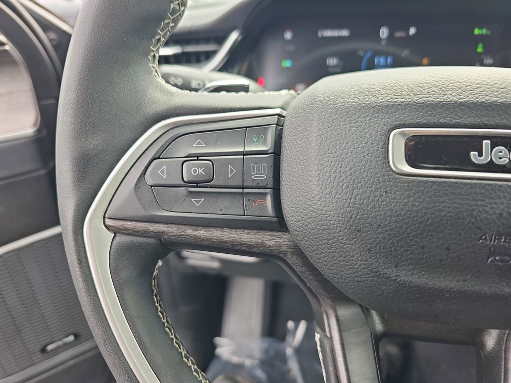 Used 2022 Jeep Grand Cherokee Limited 4xe w/ MOPAR Finishing Package image 21