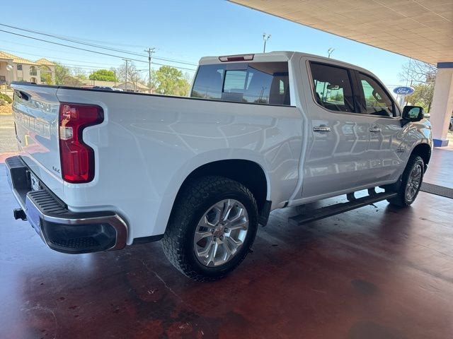Used 2026 Chevrolet Silverado 1500 LTZ w/ Z71 Off-Road Package AWD/4WD image 4