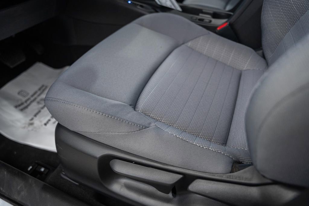 New 2026 Toyota Corolla SE image 28