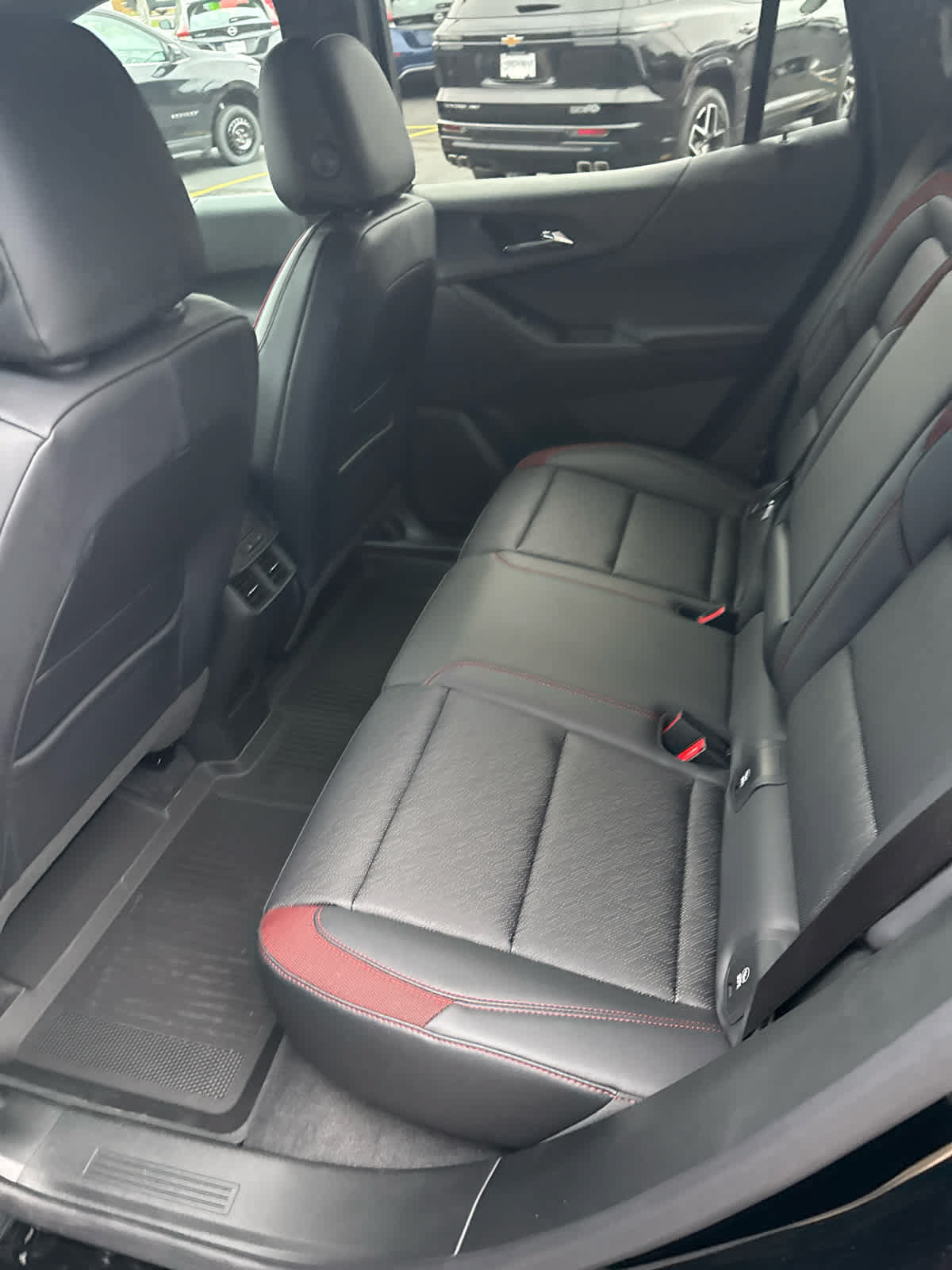 New 2027 Chevrolet Equinox RS w/ Safety and Technology Package AWD/4WD image 15