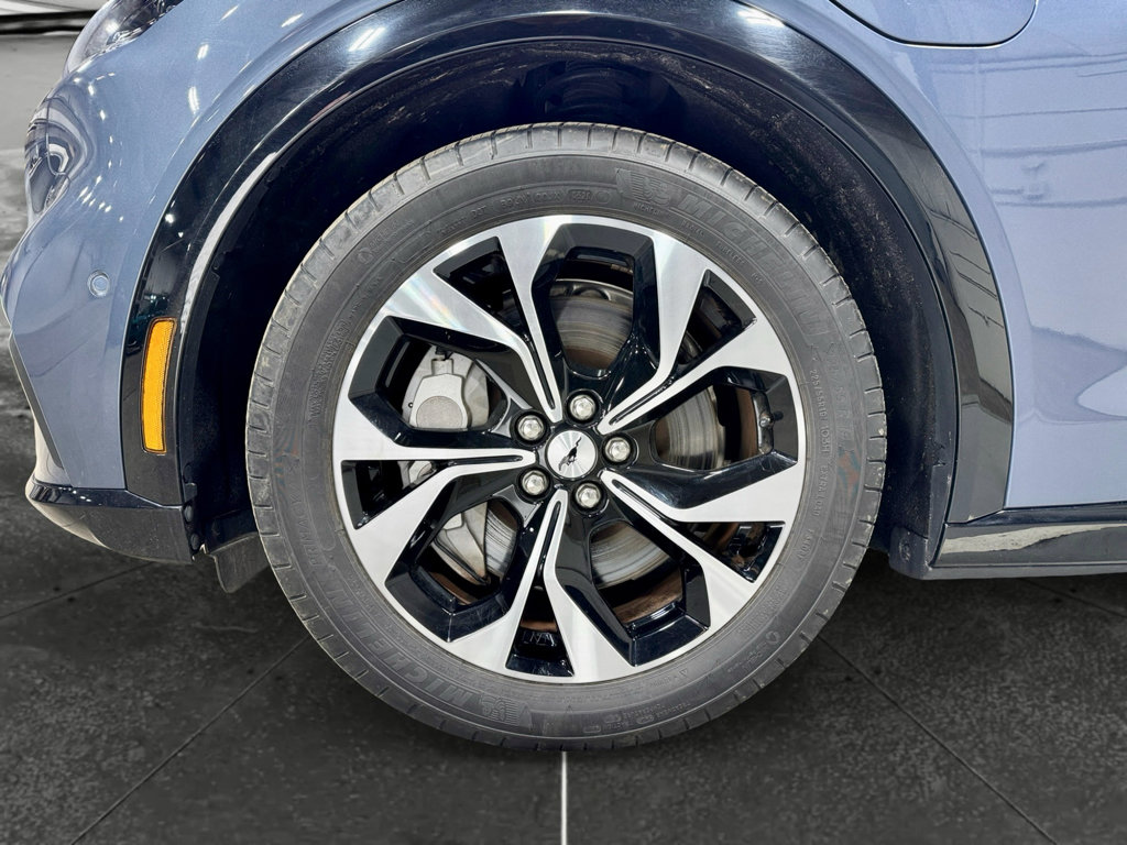 Used 2021 Ford Mustang Mach-E Premium image 31