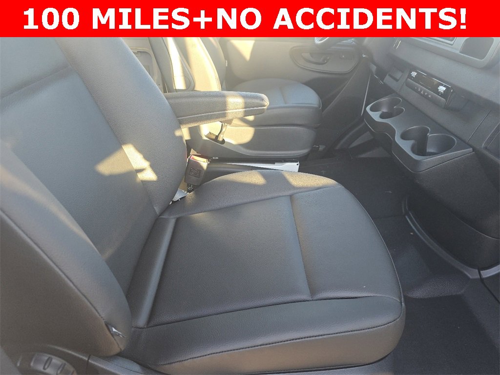 Used 2025 Mercedes-Benz Sprinter 2500 image 16